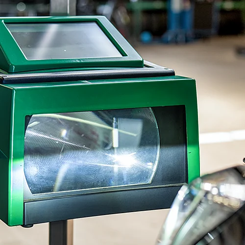 Scheinwerfereinstellung – Autohaus Smit Werkstatt GmbH
